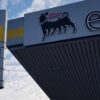 Carburanti, da oggi il taglio delle accise scende a 5 centesimi: “Pieno di gasolio costerà 3 euro in più”