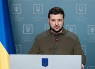 Ucraina, Zelensky chiede a Trump truppe Usa per la pace