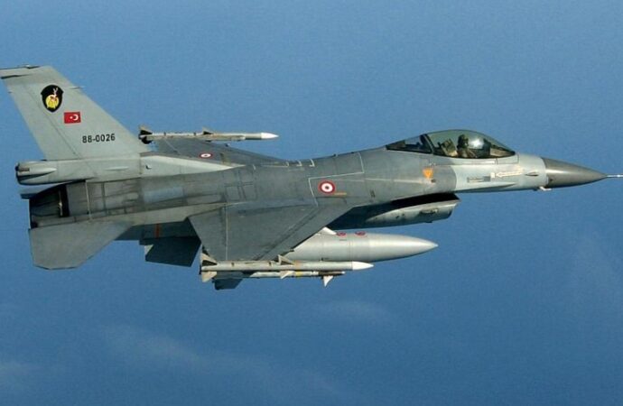 Turchia, Erdogan, con Trump negozieremo acquisto aerei F-35