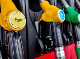 Diesel, sale ancora il prezzo: è il più alto da quasi un anno