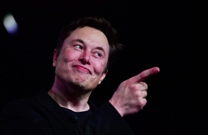 Ue, Commissione: X viola obblighi trasparenza: maxi multa per Musk