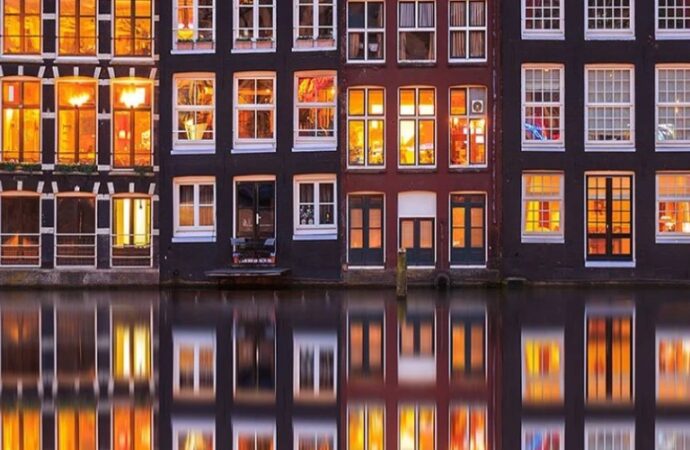 Olanda, nuove elezioni in cerca di stabilità, tra problemi e fake