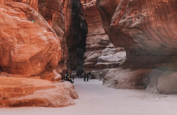 Petra riapre ai turisti dopo le forti piogge di ieri: tutto è tornato alla normalità