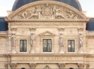 Francia, caso fondi libici: Sarkozy colpevole associazione a delinquere