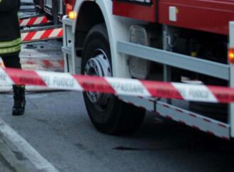 Incendio in A14, chiuso tratto tra Giulianova e Val Vibrata: 4 feriti e coda