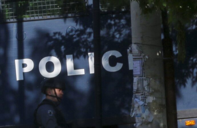 Kosovo: arrestati tre membri del ministero dell’Interno serbo