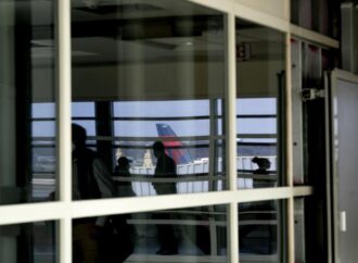 Carburante a rischio, scattano le restrizioni in quattro aeroporti italiani