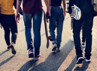 Germania: il rendimento dei giovani studenti scende al minimo storico