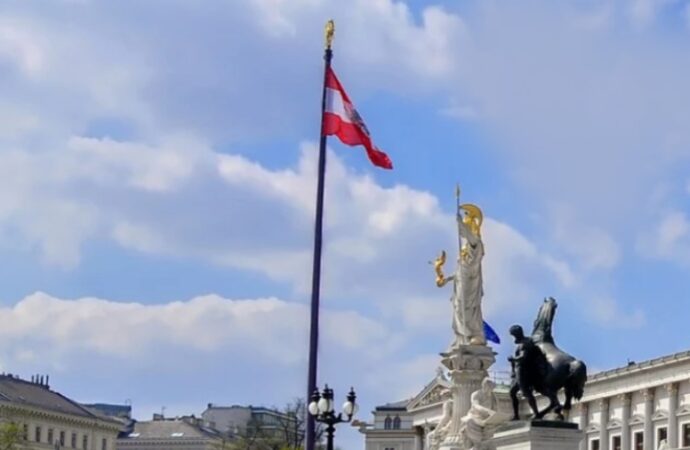 Austria, il governo cerca margini per rilanciare la crescita mentre resta alta la pressione sui conti