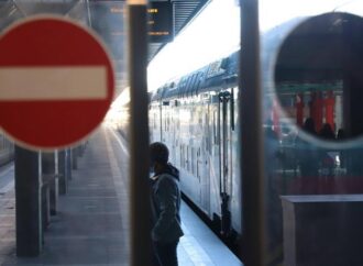 Italia, sciopero generale, per mobilitazione Cgil: a rischio treni, trasporti e scuola