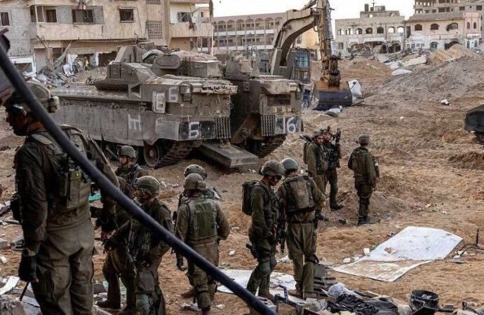 Israele, nuova offensiva a Gaza, negoziati nulla di fatto per ora