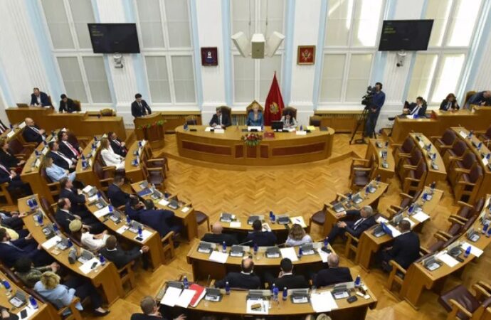 Montenegro: Parlamento approva leggi relative ad agenda europea