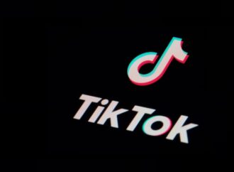 Usa, TikTok di nuovo disponibile su store di Apple e Google