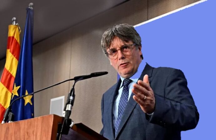 Spagna, Puigdemont rompe con il PSOE, “Junts all’opposizione”