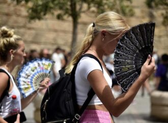 Europa in ebollizione: il caldo estremo mette in ginocchio il continente