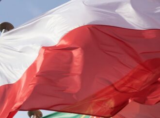 Polonia, riunione urgente governo per gli incendi a Varsavia