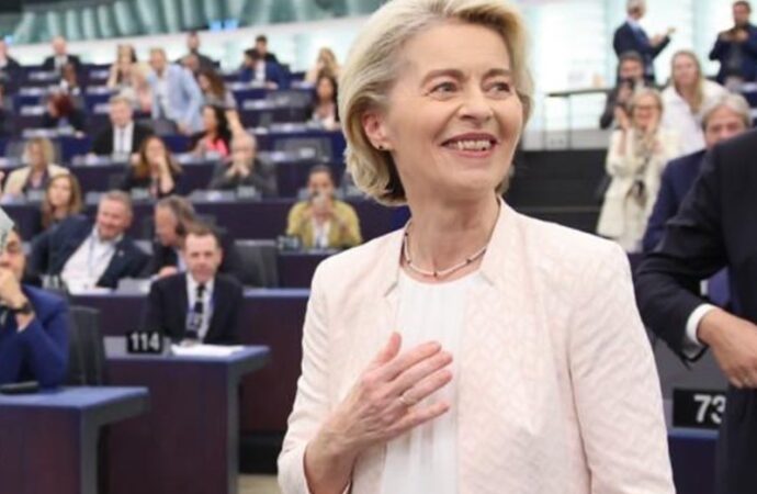Von der Leyen prepara il terreno per un vertice teso con la Cina