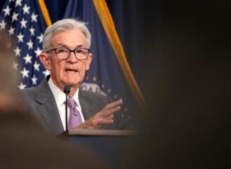 Usa, la Fed taglia i tassi di 0,25 punti. Powell: “resteremo indipendenti”