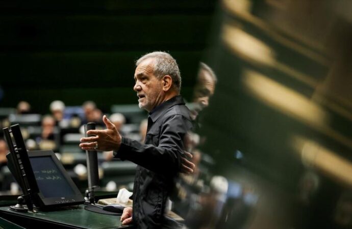 Iran: “Se Usa attaccano risponderemo”. Pezeshkian: “I nemici cercano di seminare caos”