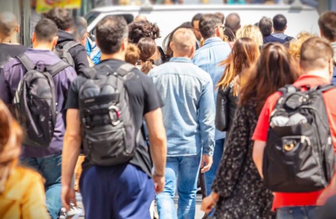 Italia, povertà assoluta per oltre 5,6 Mln di cittadini, rapporto Caritas