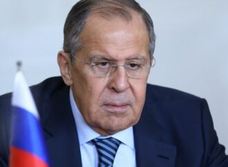 Lavrov parla con Araghchi: “Usa e Israele cessino attacchi”
