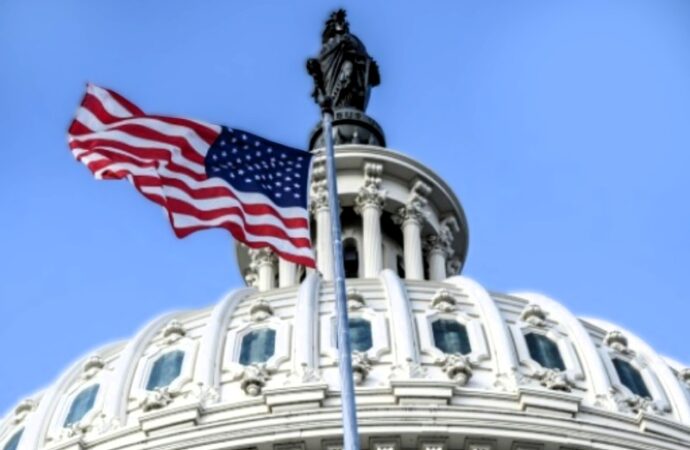 Usa, la Camera approva pacchetto finanziamenti per porre fine a shutdown