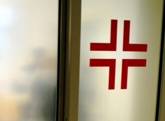 Foggia, morto il 17enne colpito alla testa da un proiettile