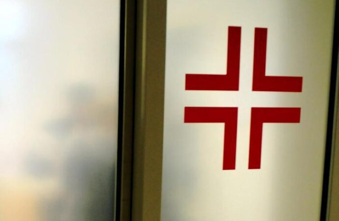 Foggia, morto il 17enne colpito alla testa da un proiettile