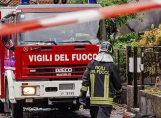 Cornaredo, (MI), incendio in casa: tre morti e tre vigili del fuoco feriti