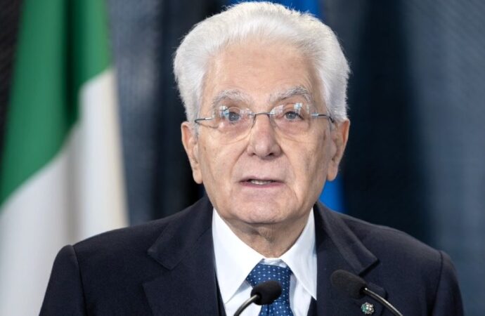 Gaza, Mattarella: disumano ridurre alla fame un popolo