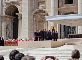 Tra pace e muri abbattuti: l’eredità di Papa Francesco