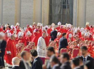 Il Conclave per il successore di Papa Francesco inizierà il 7 maggio