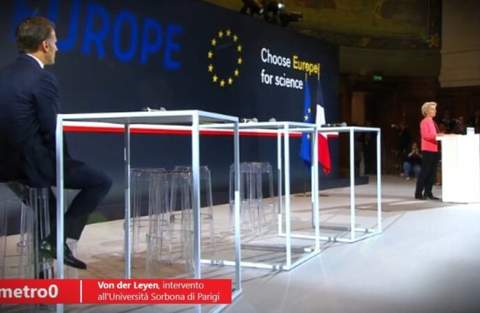Francia, Ue: von der Leyen, priorità è garantire che scienza rimanga aperta e libera