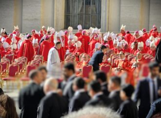 Conclave, come si farà chiamare il nuovo Papa? Chi sceglie e perché