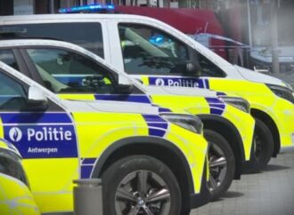 Belgio, attacco con coltello su bus ad Anversa: 1 morto e 2 feriti