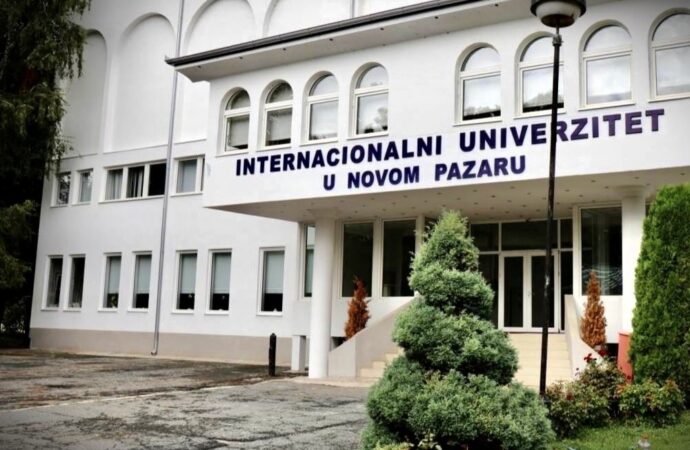 Novi Pazar, l’Università che porta i Balcani nel futuro