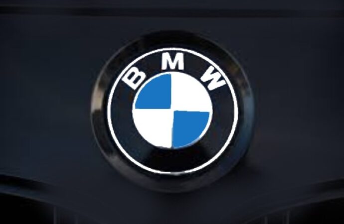 Auto, Usa: Bmw richiama 200 mila veicoli per rischio incendio