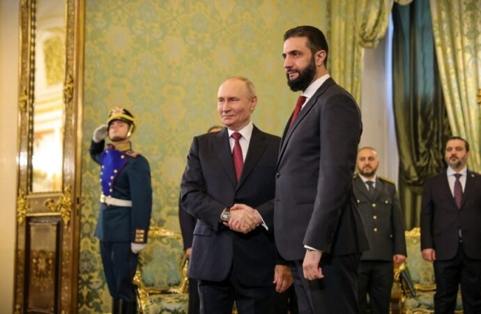 Putin riceve il presidente siriano Al Sharaa: “Relazioni storiche e cooperazione strategica”