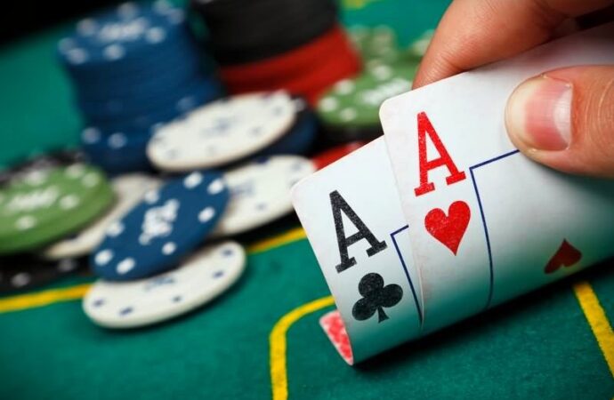 Poker truccato con tecnologia X-ray: arrestati anche volti NBA