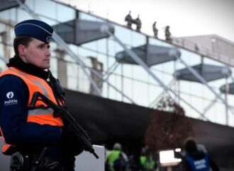 Ue, stretta su visti a cittadini russi dopo disturbi con droni e sabotaggi