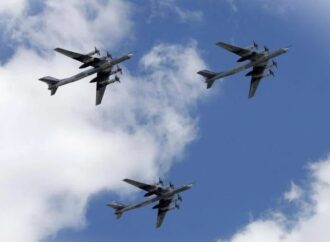 Caccia russi sui mari di Norvegia e Barents, ‘aerei stranieri’ li scortano