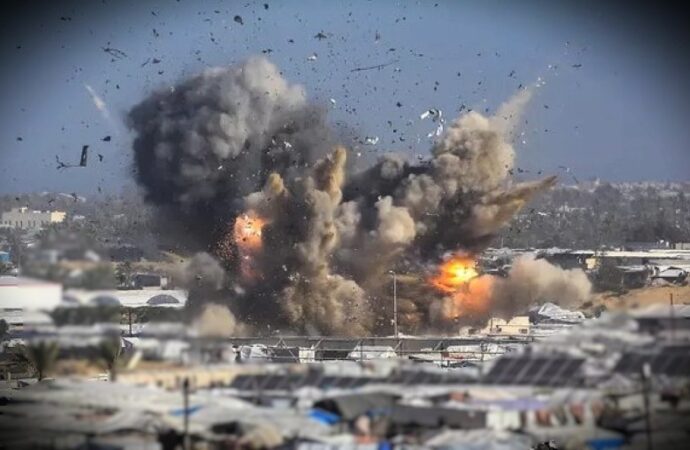 Raid israeliani su Gaza: oltre 30 morti nonostante la tregua