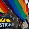 New York, rimossa bandiera arcobaleno del Pride dal monumento di Stonewall