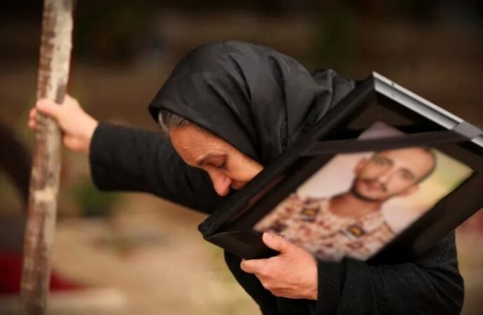 Iran, la guerra di Trump non decolla, regnano incertezza e diffidenza