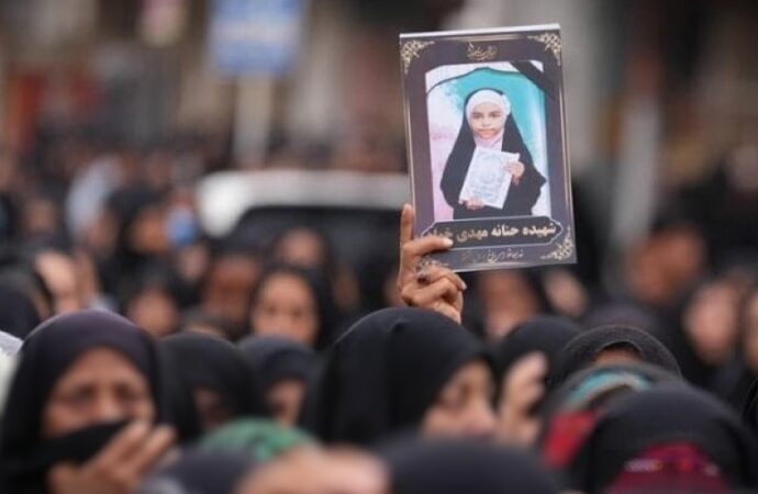 Iran, strage nella scuola: un video smentisce Trump e accusa gli Usa