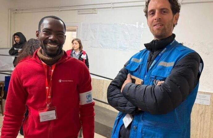 Migranti, Unhcr: “Per minori non accompagnati accoglienza qualificata e percorsi su misura”