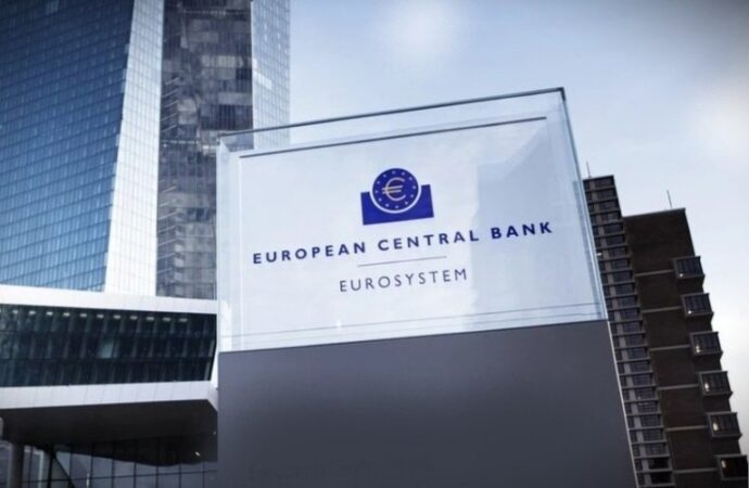 Bce: inflazione nell’Eurozona al 4 per cento nei prossimi dodici mesi
