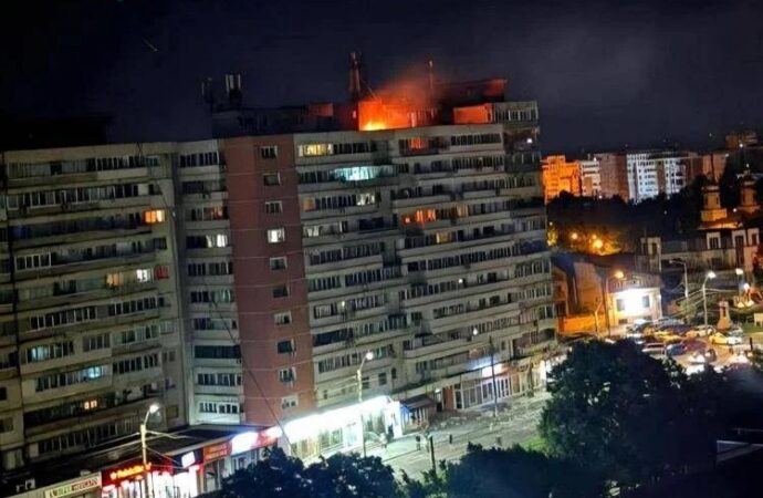 Romania, Drone russo contro palazzo vicino al confine ucraino, due feriti