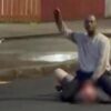 Belfast, tenta di decapitare un uomo in strada, arrestato