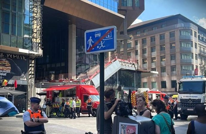 Bruxelles, incendio in edificio sei morti, intrappolati in un ascensore